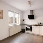 Raha - Ruhige Maisonette-wohnung - Vollausstattung - Parkplatz Lägenhet *