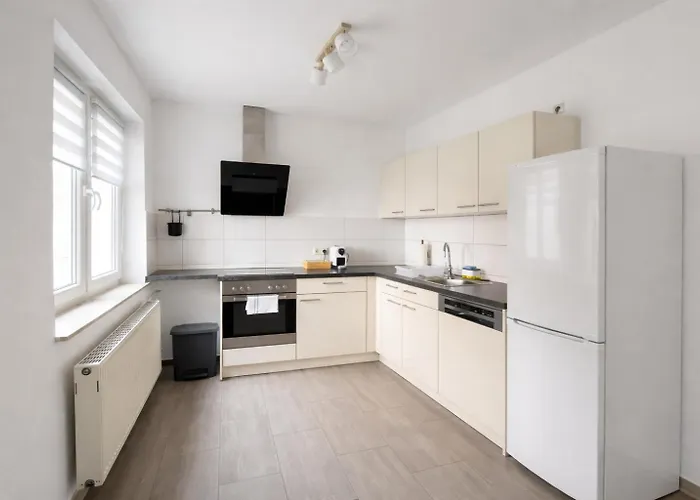 Raha Apartments - Ruhige Maisonette-Wohnung - Vollausstattung - Parkplatz Appartement Erfurt