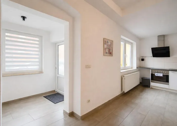 Raha Apartments - Ruhige Maisonette-Wohnung - Vollausstattung - Parkplatz